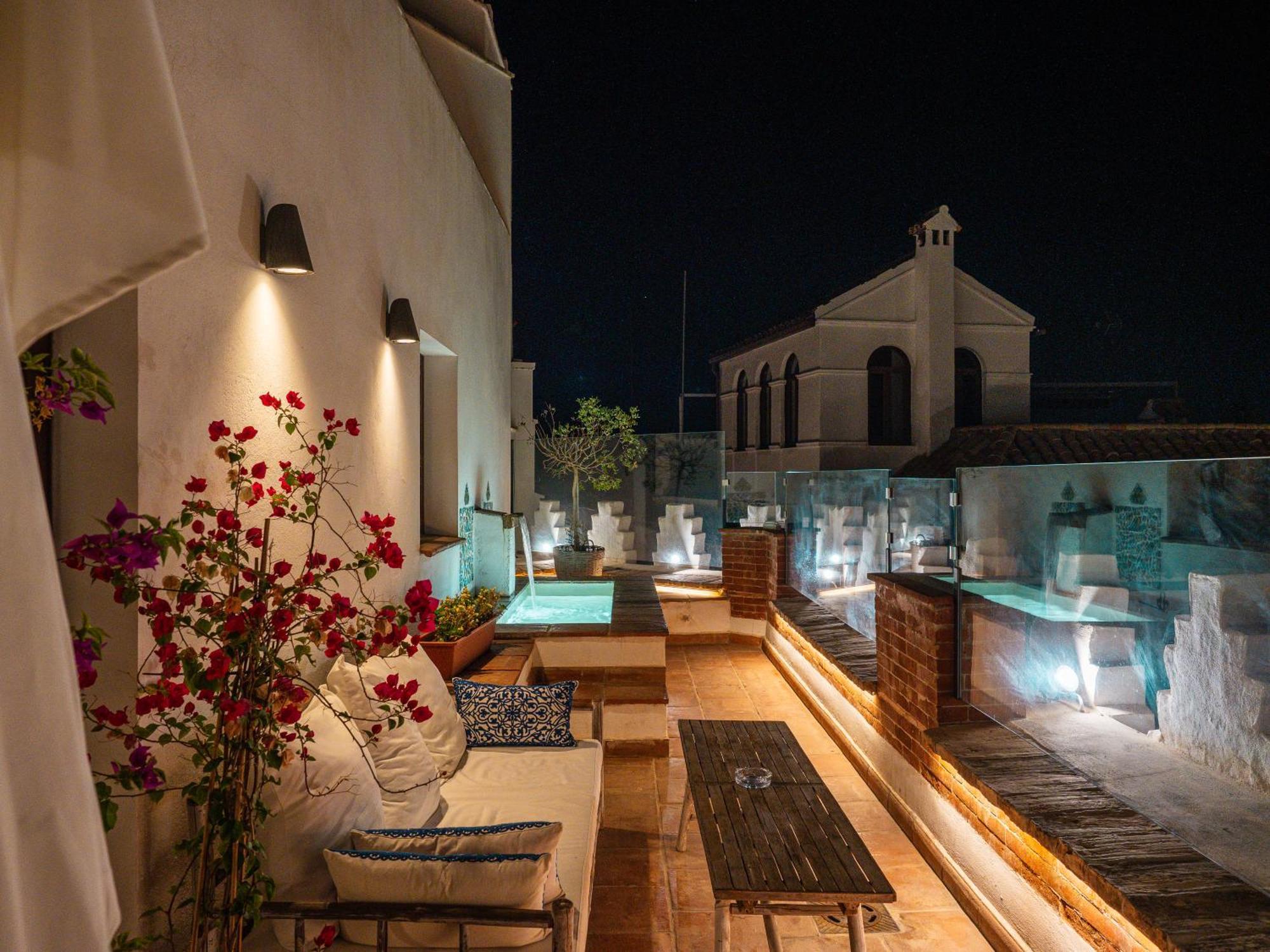 La Ermita Suites - Unico Hotel Monumento De Cordoba, Cordoba